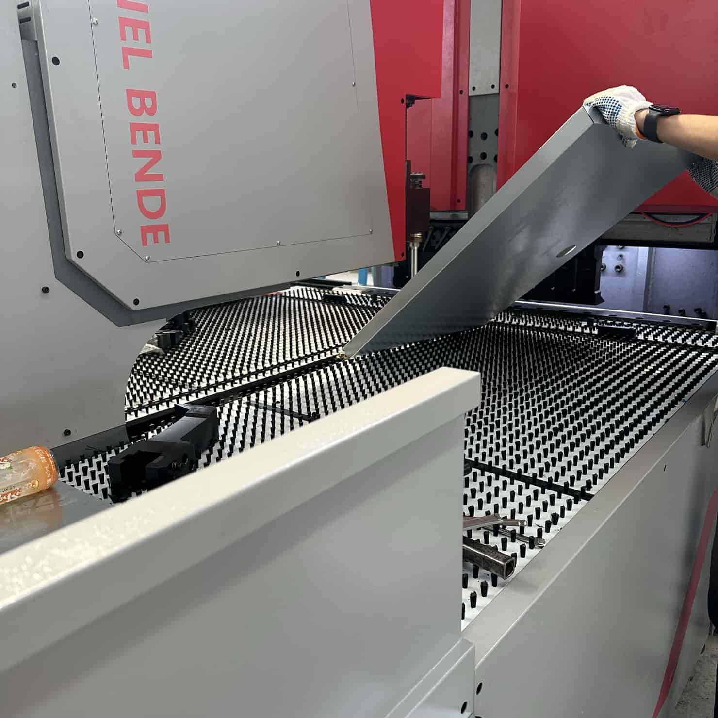 High Precision Fully Automated CNC Bending Machine with 13-64 Axis EtherCAT Control Panel Bender