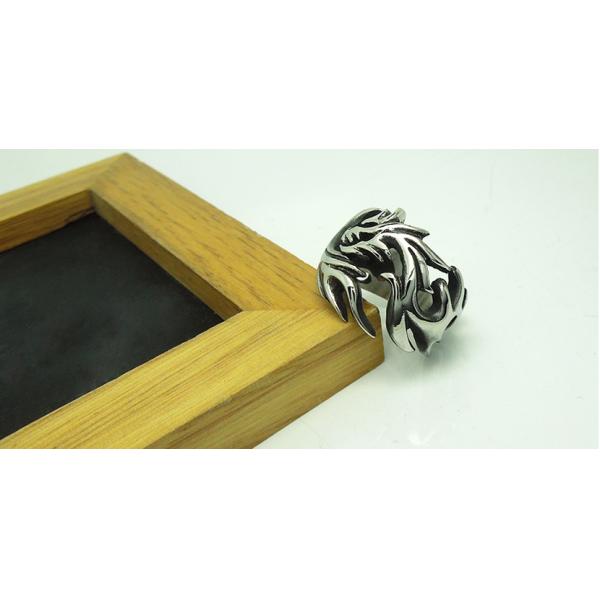 Retro Ring Dragon Dragon Dragon Ring titanium steel casting