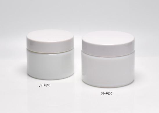 30g 50g 1OZ 1.7OZ  Cylinderic Round Opaque White Glass Cosmetic Jars For Face Cream, Primary Medical Skincare Packaging