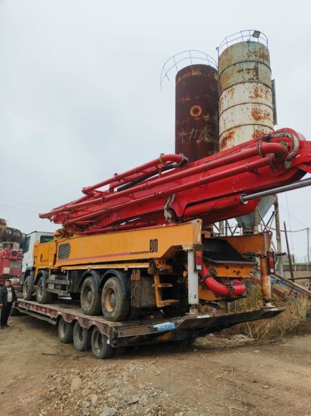 Services professionnels de réparation et d'entretien de camions à pompe à béton