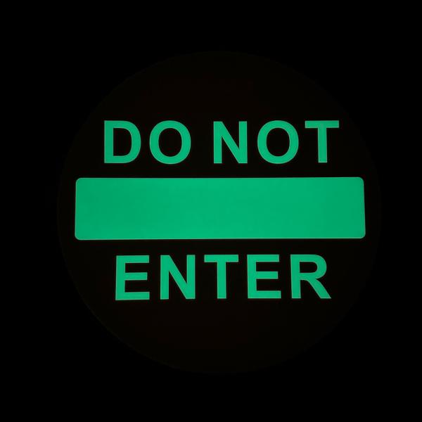 1mm Customized Glow In The Dark Signage For Ceiling-Mounted Installation