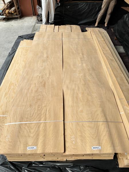 Swirl Cutting Process Ash Veneer 0.45mm For B/AB/A/AA Grade