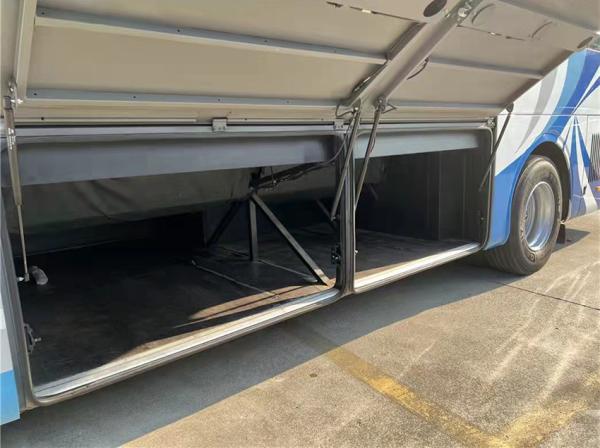 Euro 5 LHD Diesel Used Passenger Bus 55 Seats  ZK6125HQT5Z