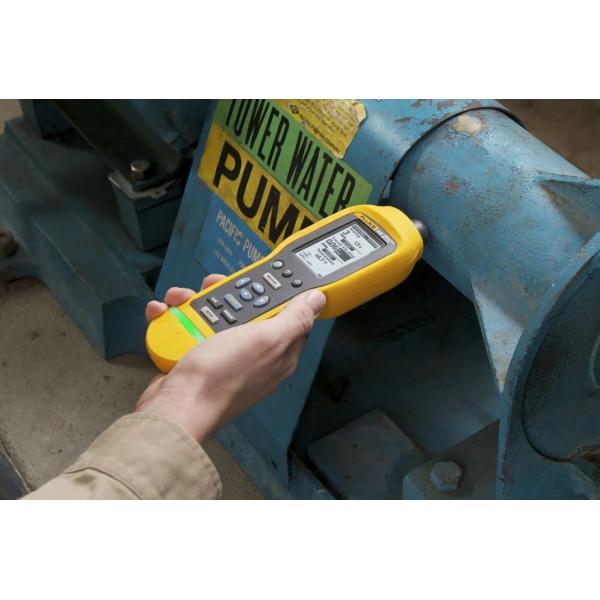 Fluke 805 FC Vibration Meter with Temperature Measurement Range -20 °C to 200 °C and Crest Factor+ Technology for Machine Health Screening