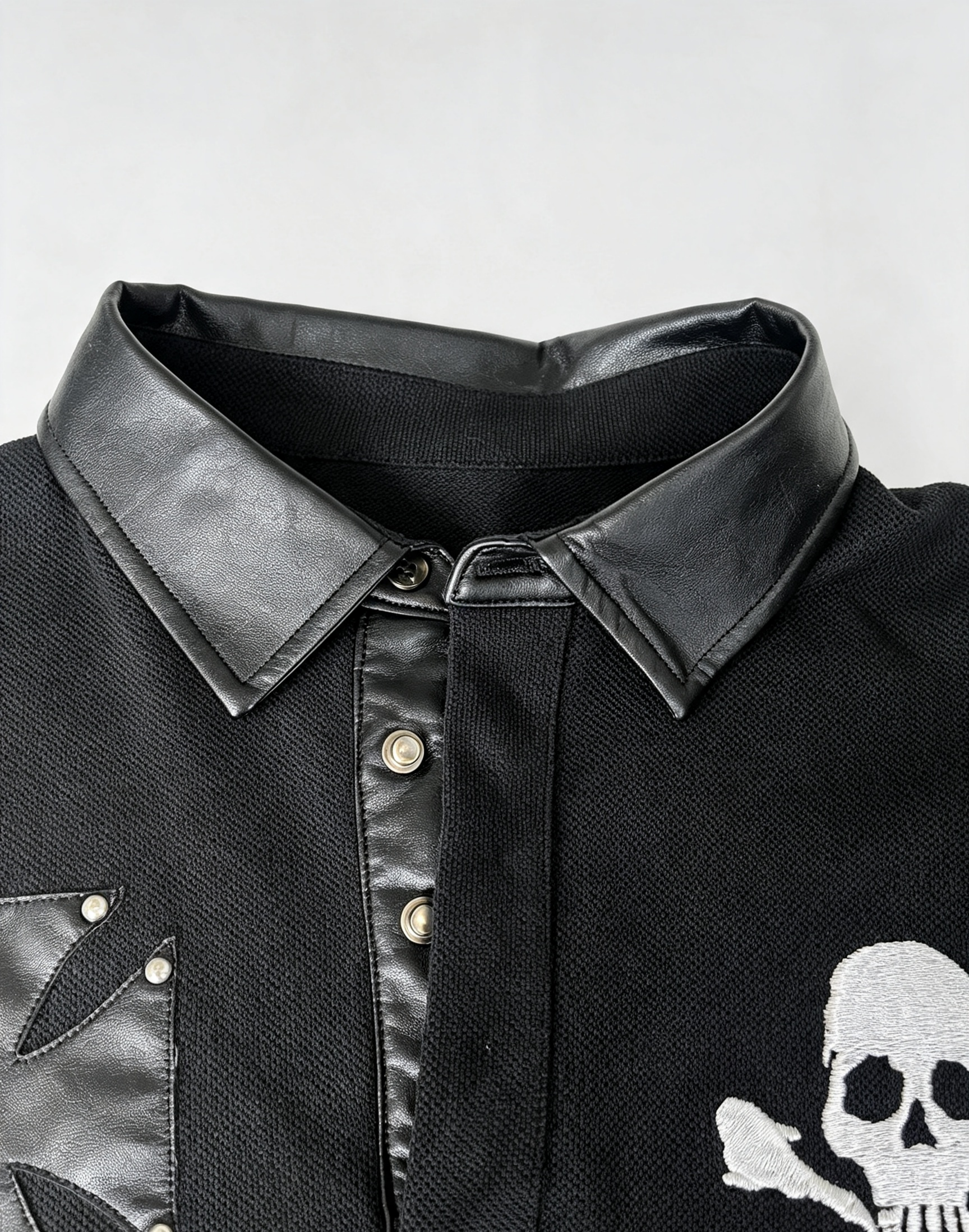 Gothic Skull Embroidery Polo Shirt, Faux Leather Collar Rivet Cross Patch Punk Short Sleeve Top for Men