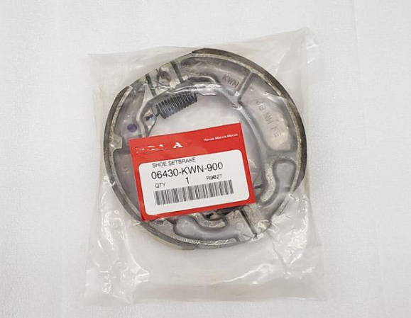 Original Quality No-Asbestos Rear Motorcycle Brake Shoe for Honda PCX 125/150 SH 125 Lead 125 Vision 110