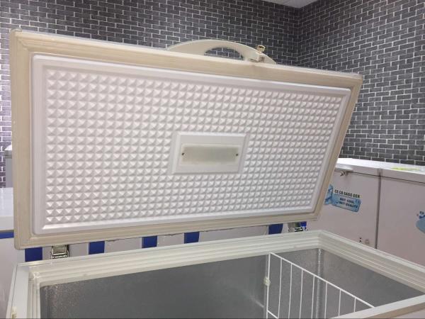 Congélateur commercial à ouverture de plafond, porte vitrée unique, congélateur à coffre 162L, modèle Bd/Bc-162qg
