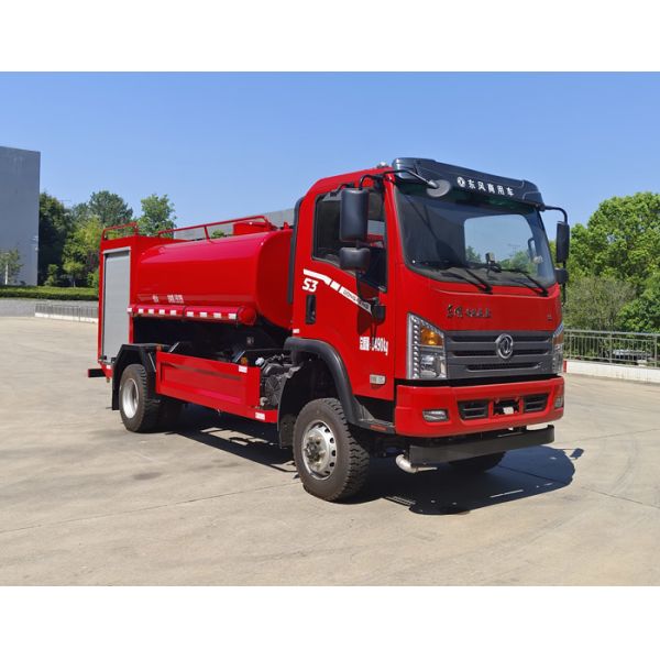 Smart System Sprinkler Truck with Multi-Stage Pump for Modern Urban Management and Greening