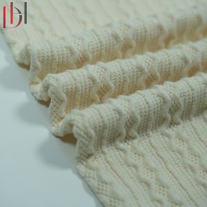 Winter Clothing Woven Jacquard Fabric Breathable Jacquard Polyester Fabric