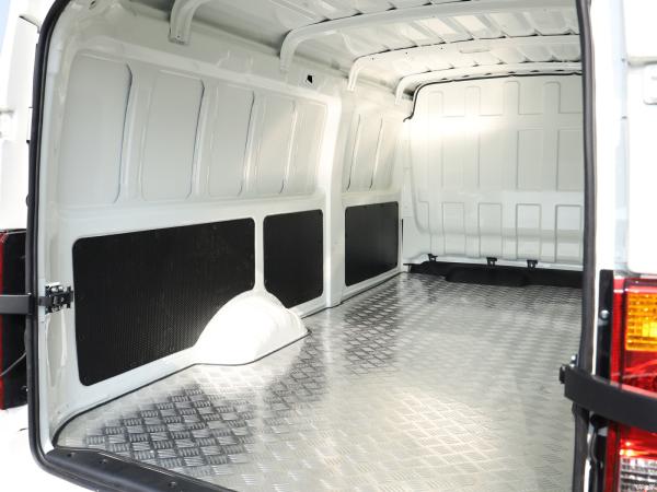 Commercial Electric Cargo Van With Sliding Door Central Locking Tailgate Form 4tires