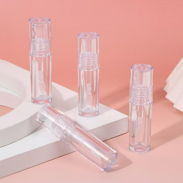 Tête de pinceau en silicone transparente, tube de verre à lèvres en plastique 4,5 ml