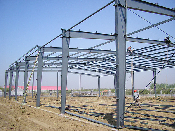 Galvanized Pre Engineered Building Lightweight Prefab Metal Building Steel Structure