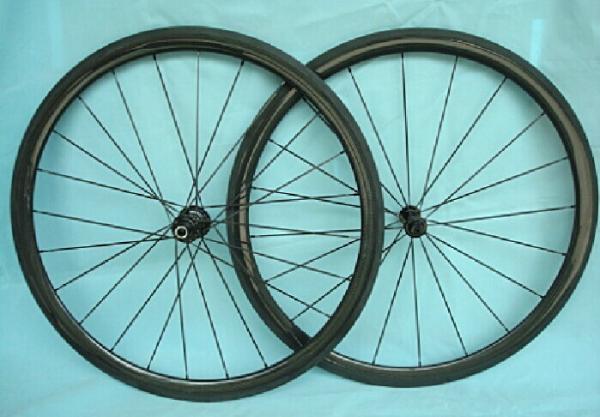 Hand built cheap Wheel Material 50mm*23mm 700c full carbon rim clincher road bike wheelset