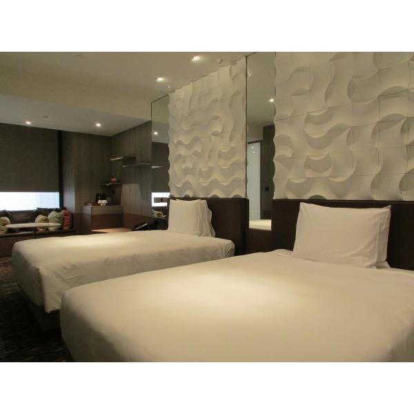 Fashion design of Apartment Hotel Room Natural Oak wood Bed and Lounge Bench Sitting Furniture