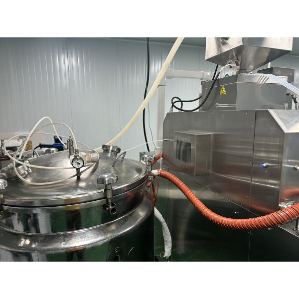 JL150III Servo Softgel Encapsulation Machine Designed for Daily Softgel Production with Stable Gelatin Flow and Consistent Filling