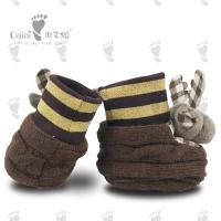 Sapatos de pelúcia confortáveis ​​para bebê 6 a 12 meses marrom quente X'Mas sapato cervo