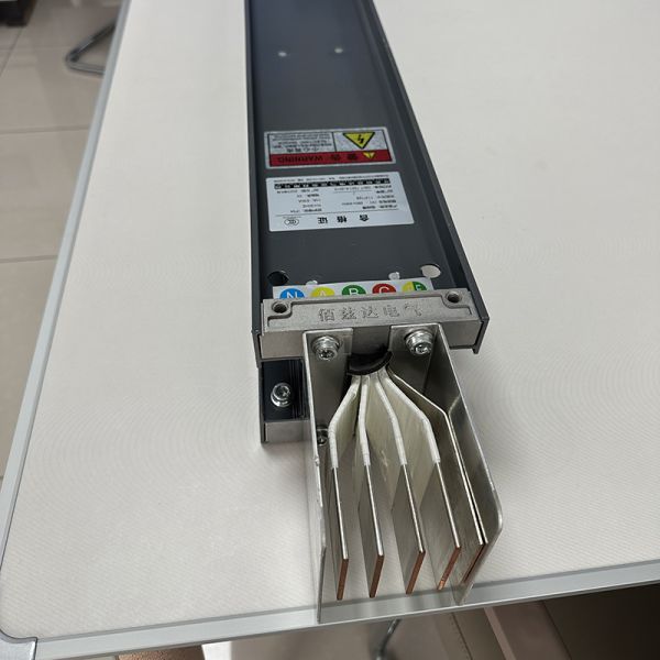 Système de barre omnibus électrique basse tension 200-6300A, type sandwich dense