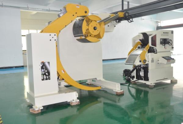 Máquina automática de Decoiling e de endireitamento para a imprensa de poder