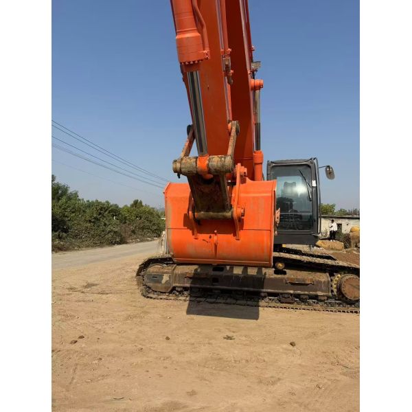 Used Hitachi 350-3g excavator, medium and large mining excavator