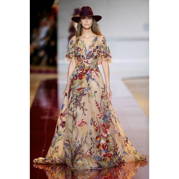 Scalloped вышитая ткань шнурка сетки, материал шнурка свадьбы с Paillettes