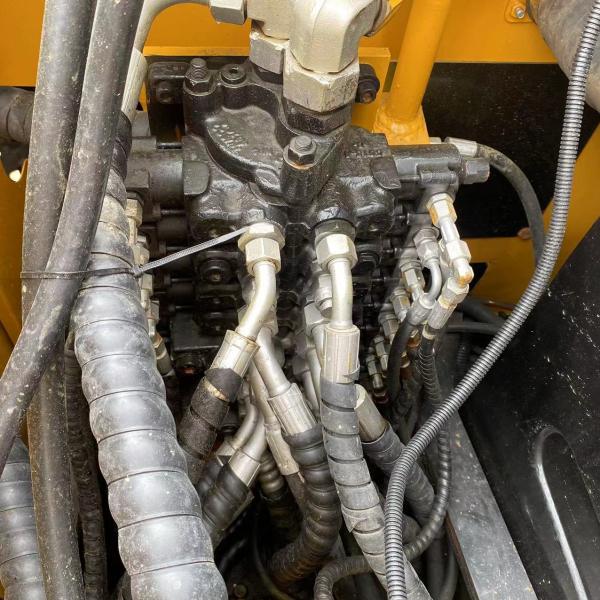 Sany 95 Excavateur d'occasion en bon état avec une capacité de 0,39 m3