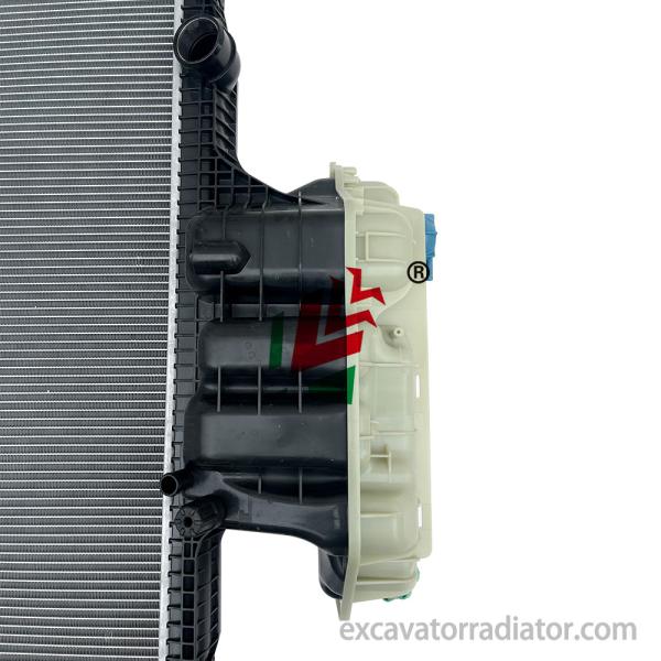 Немецкий MAN 67225 Радиаторы для тяжелых грузовых автомобилей как на внутреннем, так и на международном рынке