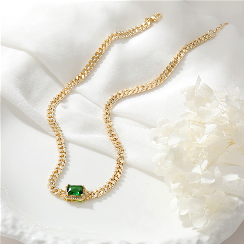 Jiexing Fashion Jewelry Necklaces for Women Brass Cuban Chain Green Zirconia 14K Gold Plated High Quality
