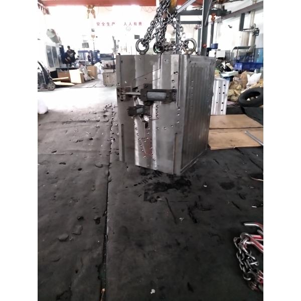 Инжекционный метод литья ПП пластиковый отливает в форму, Мулти инжекционный метод литья полости для взрослого/стула школы