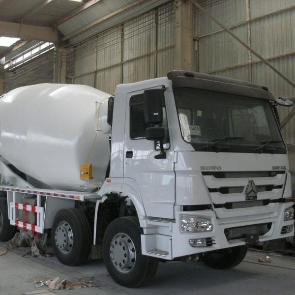 Depósito de gasolina 400L de direção hidráulico do Euro 2 do caminhão 371hp do misturador concreto de ZF8118 Howo