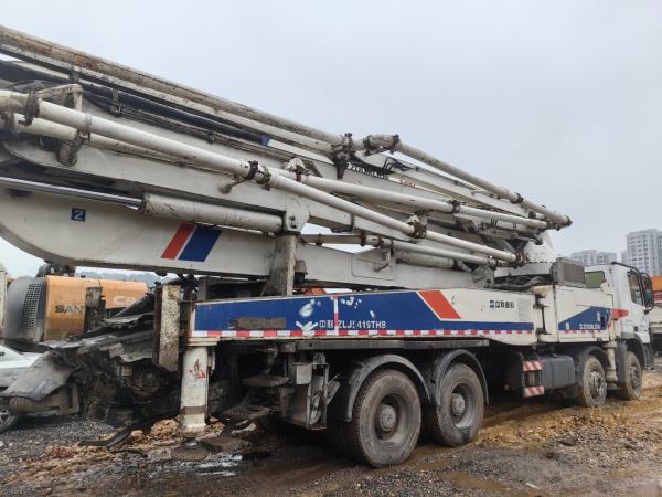 Mercedes Benz châssis béton sec 49m pompe à béton pour béton blanc