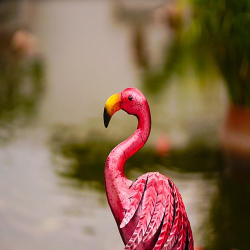 Estátua animal do flamingo do metal da decoração cor-de-rosa exterior da jarda do flamingo do metal
