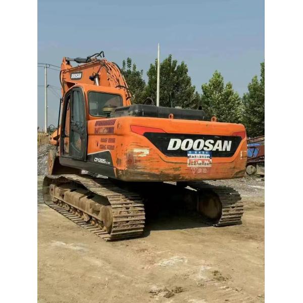Couleur d'origine Utilisé Excavateur Doosan DX225LC-9C en excellent état