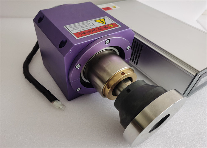 Подгонянный 2500w ультразвуковой безшовный сварочный аппарат 20Khz