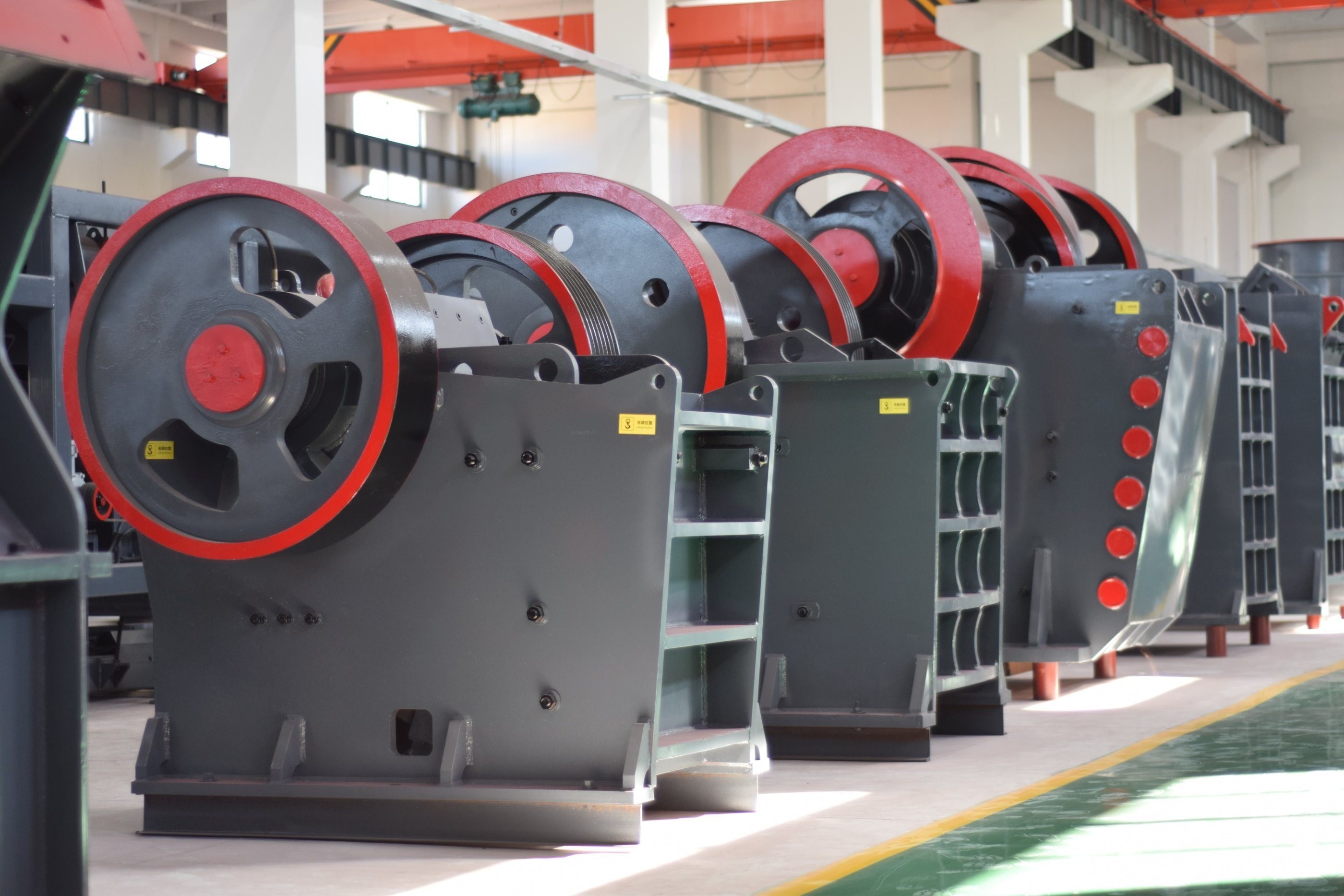 Design Stone Jaw Crusher PE1000*1200 at 60-200tph in Stone Crusher Machinery