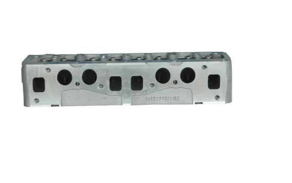 Aftermarket OEM Standard Size 7K Nissan Engine Cylinder Head