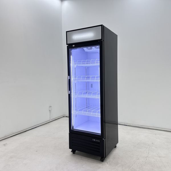 Single Door Beverage Cooler LED Lighting Glass Front Beverage Cooler Customized