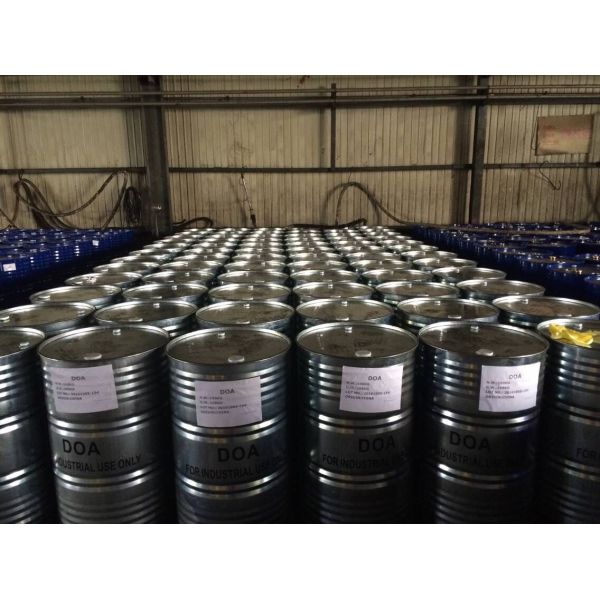 Cold Resistant Dioctyl Adipate Doa Plasticizer For Food Packaging Low Temperature