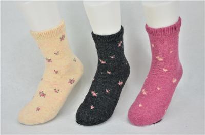 Elastic Persistent Purple Recycled Cotton Socks With Long White Gloss Fiber
