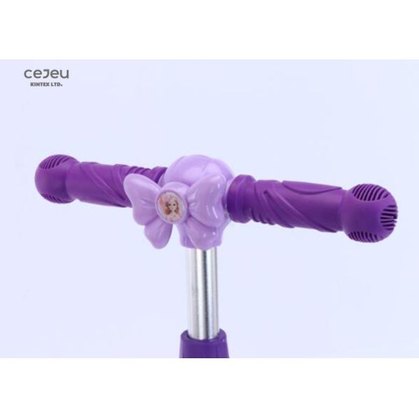 Положение скутера 3 пинком младенца 55*17*39CM отрегулировало колесо принцессы Пинать Скутера С PU Silient