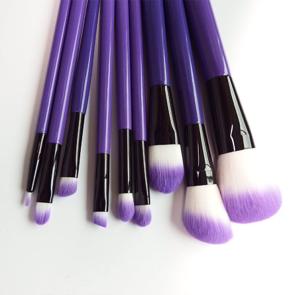 Fashionable Makeup Brush Personalized Dark Wooden Handle Face Eye Makeup Brush