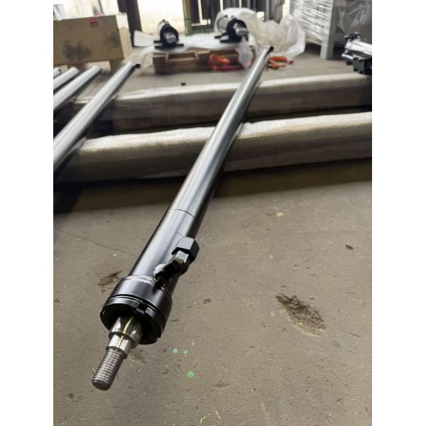 Double Acting Telescopic Piston Cylinder With Hard Chrome Plated Surface Steel Construction