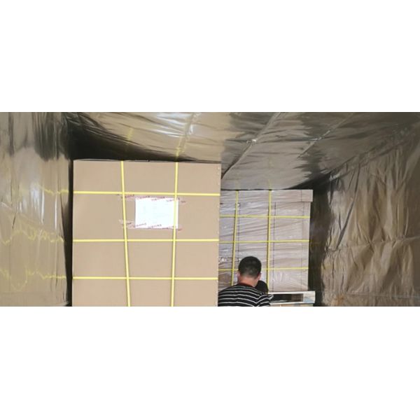 4mm Thickness Insulated Pallet Cover Tear Resistance For Protecting Goods