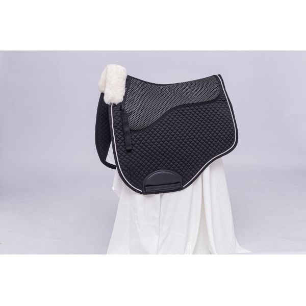Premium DR Saddle Pad With Non-Slip Material On Top For Enhanced Grip