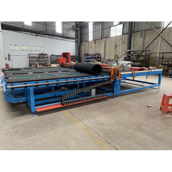 Максимальная скорость 180 м/мин.