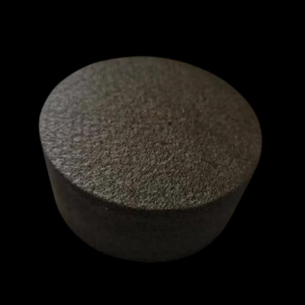 Inert gas pressure sintering furnace with matching insulation accessories