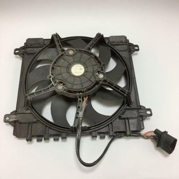 Original Second-Hand Radiator Cooling Fan Assembly for Lamborghini Huracan EVO STO