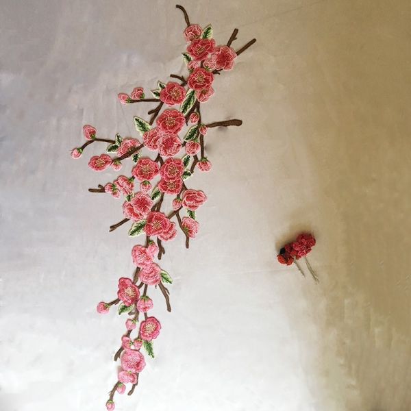 Hot Fix Motif Wintersweet Embroidery Lace Flower China Nation Style