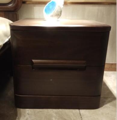 Classical Nightstands Bedside Tables Embedded Handles 520X420X480 Mm Measure