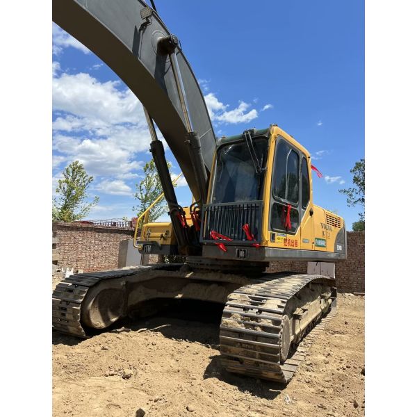 Volvo EC950EL Earth Moving Machine with Other Hydraulic Valve in Excellent Condition
