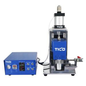 Máquina de vedação do equipamento do supercondensador de células cilíndricas